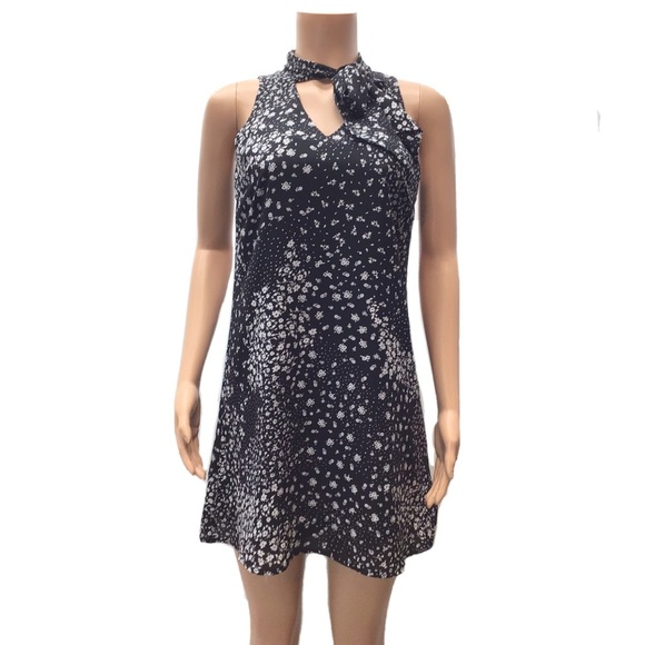 EUC Decree Black Floral Tie Neck Sleeveless Mini Dress Size Small - Picture 2 of 8